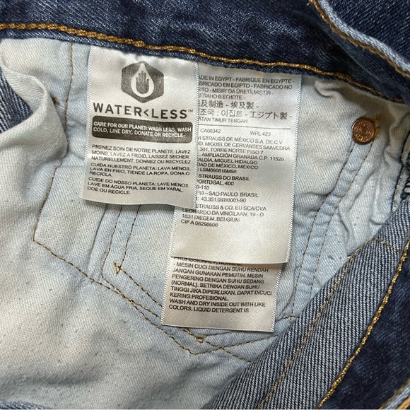 Men’s Levi’s 501 Jeans - Picture 4 of 5